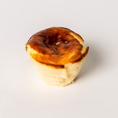 Petite Vanilla Bean Basque: 12 Pack