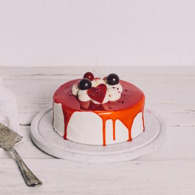 Red Velvet Deluxe Cake