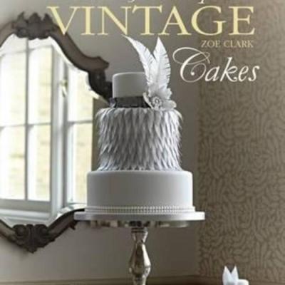 Chic & Unique Vintage Cakes 30 Modern Cake Designs from Vintage Inspirations